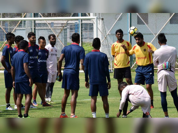 আই লিগের চার দলের খেতাবি লড়াইয়ে তপ্ত ফুটবল ময়দান, এরমধ্যে ফের ফিক্সিং বোমা আই লিগের চার দলের খেতাবি লড়াইয়ে তপ্ত ফুটবল ময়দান, এরমধ্যে ফের ফিক্সিং বোমা