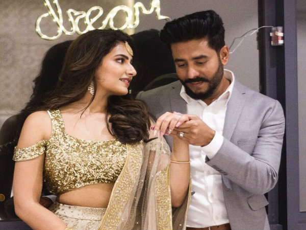 দুজনের এক হওয়া