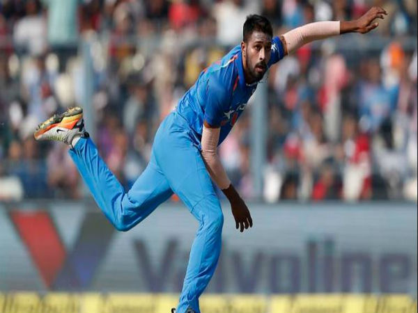 আদালতের নির্দেশে বিপাকে হার্দিক, অস্বস্তিতে ভারতীয় ক্রিকেটার আদালতের নির্দেশে বিপাকে হার্দিক, অস্বস্তিতে ভারতীয় ক্রিকেটার