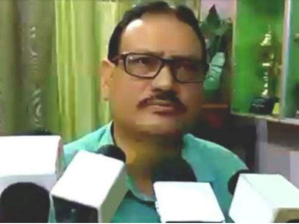 প্রশ্নপত্র ফাঁসকাণ্ডে অপসারিত শিক্ষারত্ন হরিদয়াল রায় প্রশ্নপত্র ফাঁসকাণ্ডে অপসারিত শিক্ষারত্ন হরিদয়াল রায়