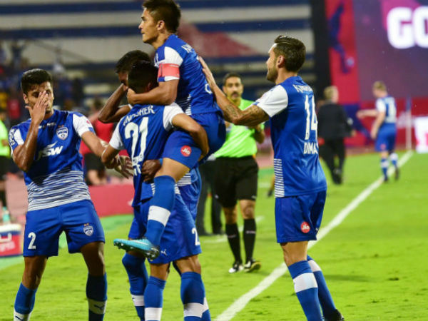 আইএসএল ২০১৮-য় কাদের ভাগ্যে জুটল কোন পুরস্কার, দেখে নিন সম্পূর্ণ তালিকা 