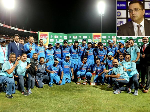 ভারতীয় ক্রিকেটে আগামী পাঁচ বছর কাদের জিম্মায়,কী বললেন রাহুল জোহরি ভারতীয় ক্রিকেটে আগামী পাঁচ বছর কাদের জিম্মায়,কী বললেন রাহুল জোহরি