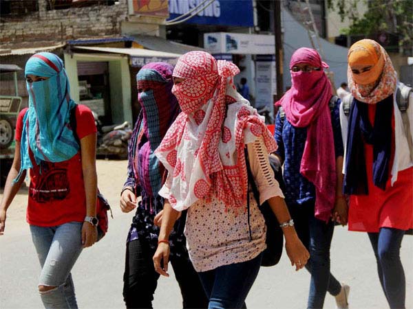 কিছু অংশে দাপট কম কিছু অংশে দাপট কম