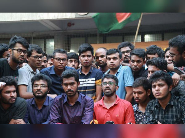 সংরক্ষণ সংস্কার আন্দোলনে অগ্নিগর্ভ বাংলাদেশ, আজ সিদ্ধান্ত জানাবে আন্দোলনকারীরা
