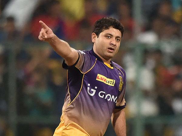 স্পিন আক্রমণ স্পিন আক্রমণ