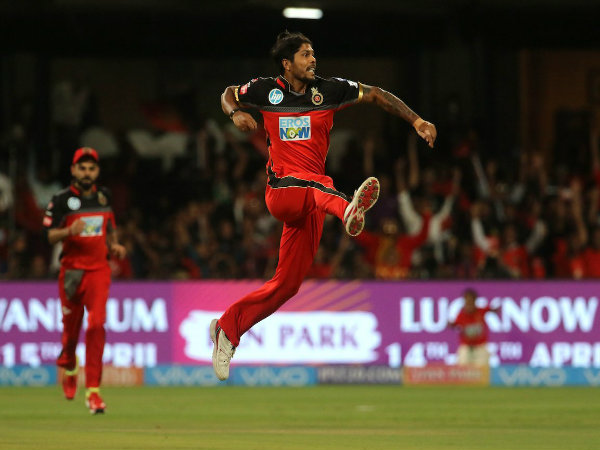 উমেশ যাদবের ধামাকা বোলিং ঘরের মাঠে জয়ে ফেরাল আরসিবি-কে উমেশ যাদবের ধামাকা বোলিং ঘরের মাঠে জয়ে ফেরাল আরসিবি-কে