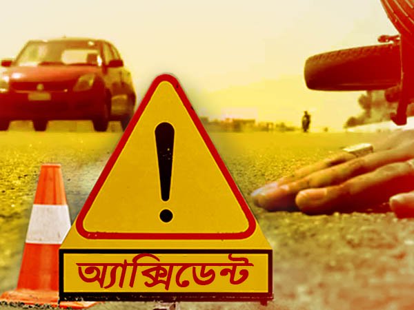 সাত সকালে ছাত্রীকে ধাক্কা পুরসভার গাড়ির! তারপর যা হল সাত সকালে ছাত্রীকে ধাক্কা পুরসভার গাড়ির! তারপর যা হল