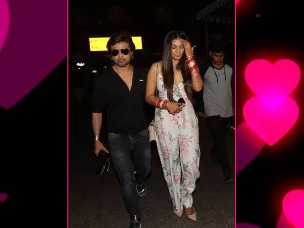 মুম্বই এয়ারপোর্টে মুম্বই এয়ারপোর্টে