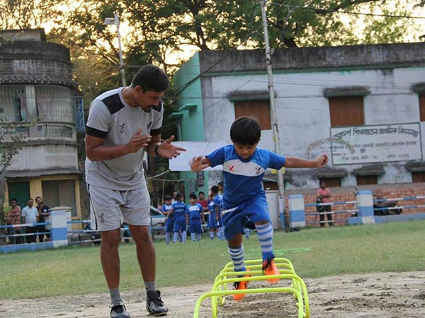 বিশ্বকাপের আগে একান্ত সাক্ষাৎকারে চুল চেরা বিশ্লেষণ অভিজিতের