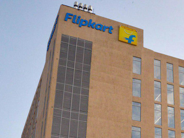 ১৬ বিলিয়নে ফ্লিপকার্ট কিনল ওয়ালমার্ট ১৬ বিলিয়নে ফ্লিপকার্ট কিনল ওয়ালমার্ট