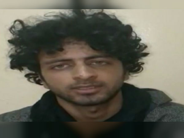 জঙ্গির দাবি পাক চক্রান্তেই কাশ্মীর অশান্ত! জঙ্গির দাবি পাক চক্রান্তেই কাশ্মীর অশান্ত!