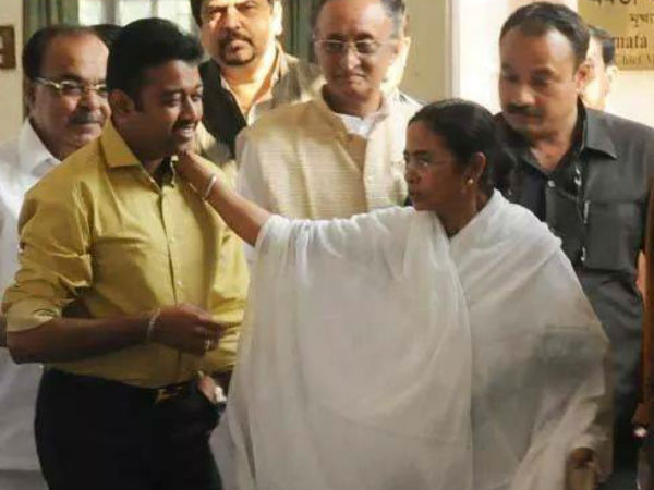 মুকুল রায় বাংলার মানুষের মন পাবেন না! ছেলে শুভ্রাংশুর ‘স্মার্ট’-তোপে বিদ্ধ বাবা