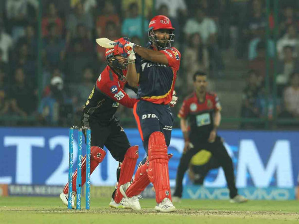 ব্যাঙ্গালোরের বিরুদ্ধে দিল্লি তুলল ১৮১/৪ ব্যাঙ্গালোরের বিরুদ্ধে দিল্লি তুলল ১৮১/৪