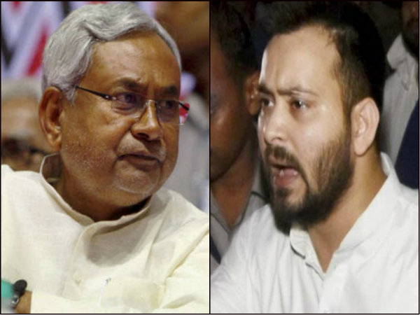 তেজস্বীর সভায় ভিড় বেশি তেজস্বীর সভায় ভিড় বেশি