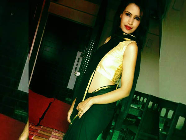 মোহিনীর পেশাগত পরিচিতি 