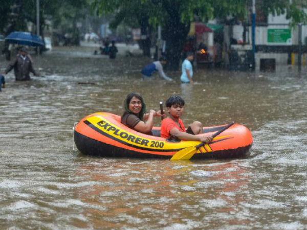  বিদ্যুতপৃষ্ঠ হয়ে মৃত্যু 