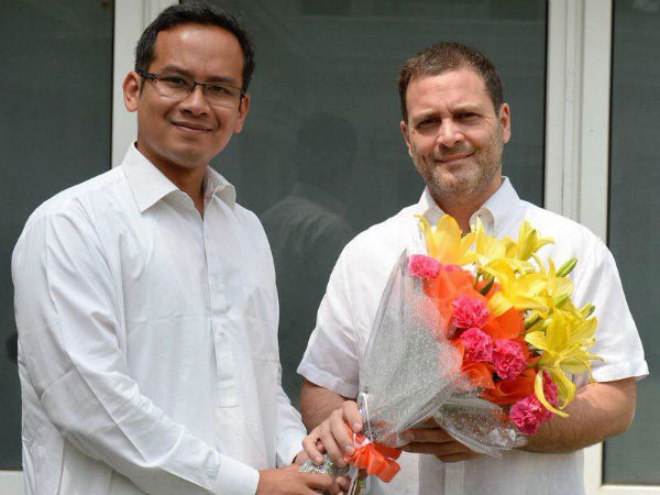 বাংলায় কংগ্রেসের হারানো গৌরব ফেরাতে তৎপরতা, রাহুলের ‘দূত’ শুরু করলেন কাজ বাংলায় কংগ্রেসের হারানো গৌরব ফেরাতে তৎপরতা, রাহুলের ‘দূত’ শুরু করলেন কাজ