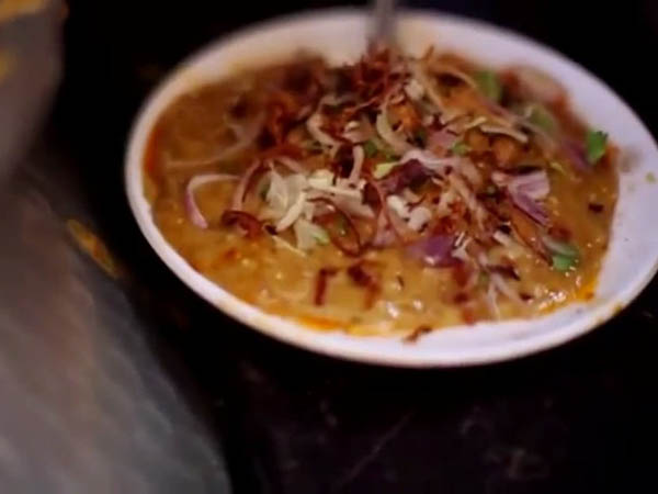 জাকারিয়া স্ট্রিট জাকারিয়া স্ট্রিট