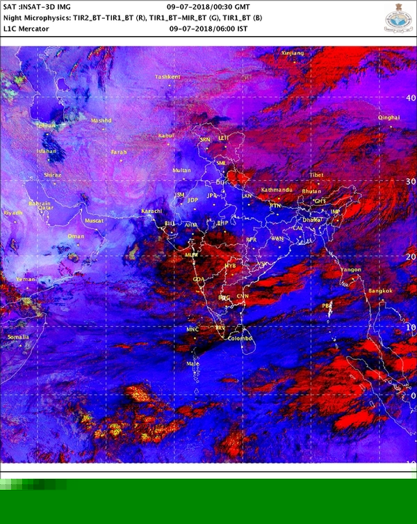 পাঁচ দিন ভারী থেকে অতি ভারী বৃষ্টিপাতের সতর্কবার্তা! জেনে নিন বিস্তারিত