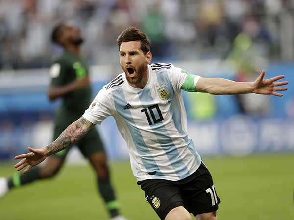 ক যুগেও ঘোচেনি আক্ষেপ, ক যুগেও ঘোচেনি আক্ষেপ,