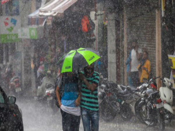 ভারী বৃষ্টির পূর্বাভাস