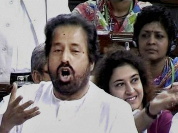 মমতা প্রধানমন্ত্রী হলে আপত্তি নেই, রাহুলের বার্তায় নেত্রীর ‘প্রতিক্রিয়া’ সুদীপ-বয়ানে