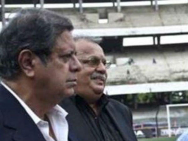 কাঠ ফাটা রোদে ইস্ট-মোহনের খেলা নিয়ে মুখ খুললেন আইএফএ সচিব কাঠ ফাটা রোদে ইস্ট-মোহনের খেলা নিয়ে মুখ খুললেন আইএফএ সচিব