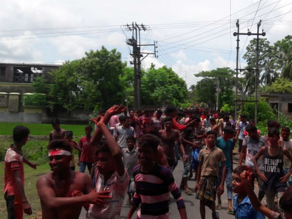 মুক্তির পর রেডস্টার নেতা অলীককে নিয়ে উচ্ছ্বাস, অকাল হোলিতে মাতল ভাঙড় 