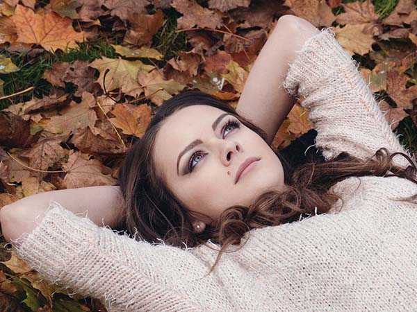 নাকের ডান দিকে তিল 