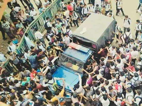 আক্রান্ত পুলিশকর্মী