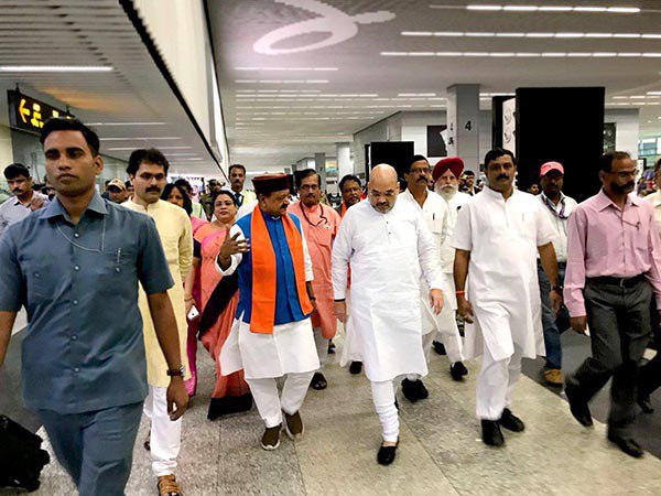 মমতার সরকারকে উৎখাতের ডাক মমতার সরকারকে উৎখাতের ডাক