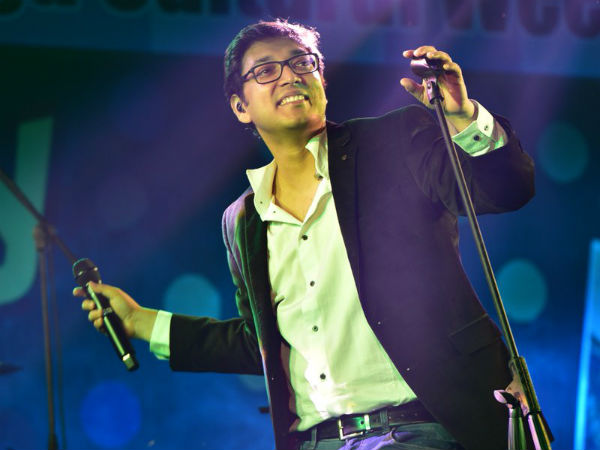 অনুপম রায় 