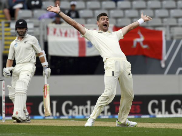 জেমস অ্যান্ডারসন জেমস অ্যান্ডারসন