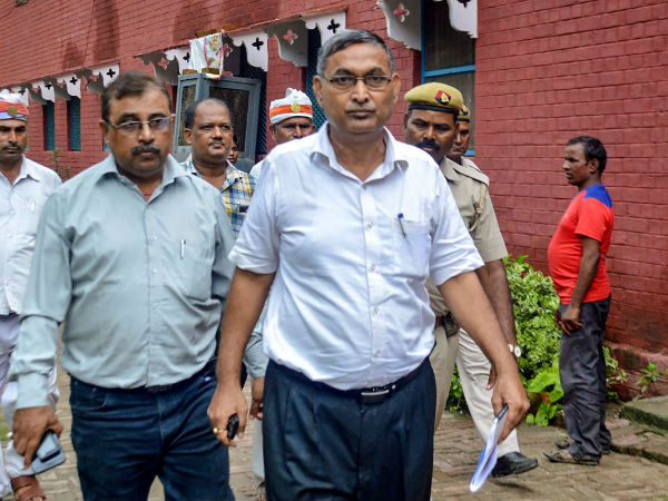 রাতে তুলে নিয়ে যাওয়া হত, সকালে ঝড়ত চোখের জল 