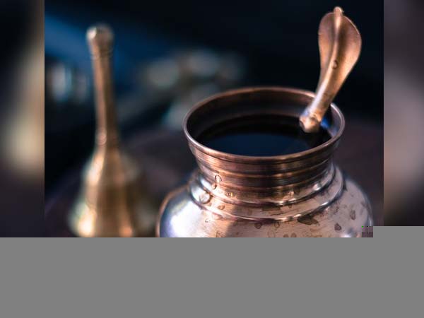 গৃহস্থের শান্তির জন্য পূজা গৃহস্থের শান্তির জন্য পূজা