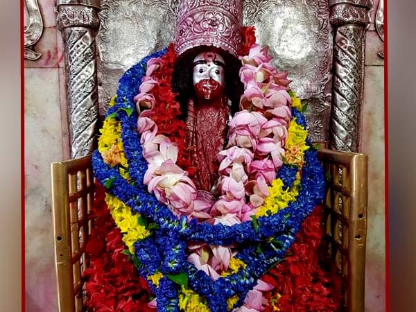 কৌশিকী অমাবস্যায় কেন তারাপীঠে বিশেষ পূজা আয়োজিত হয় ? কৌশিকী অমাবস্যায় কেন তারাপীঠে বিশেষ পূজা আয়োজিত হয় ?