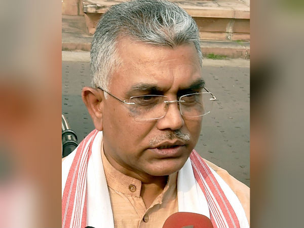 বিজেপির রাজ্য সভাপতিকে চতুষ্পদ, পুঁটিমাছ বললেন রবীন্দ্রনাথ! কেন, দিলেন ব্যাখ্যা বিজেপির রাজ্য সভাপতিকে চতুষ্পদ, পুঁটিমাছ বললেন রবীন্দ্রনাথ! কেন, দিলেন ব্যাখ্যা