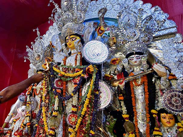 মার্বেলের সাজ নয়! মার্বেলের সাজ নয়!