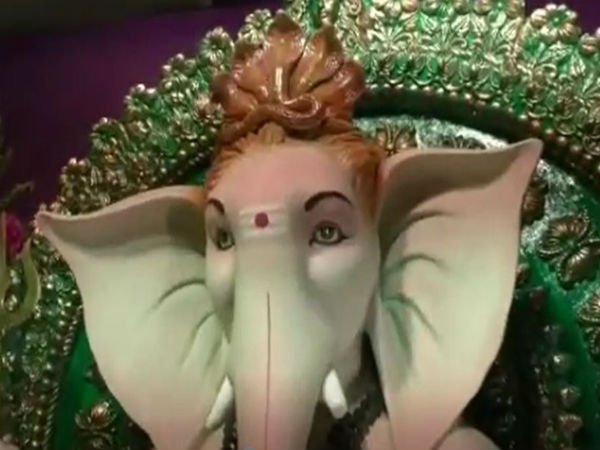  কেন চাঁদ দেখতে নেই