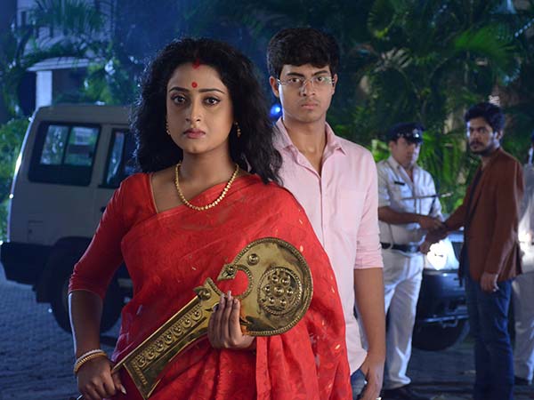 জয়ী জয়ী