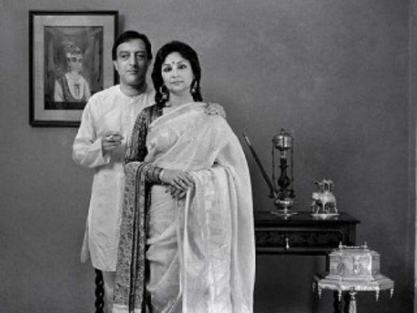 বিদেশের মঞ্চে শর্মিলা-পতৌদির বিয়ে নিয়ে বিতর্ক! অভিযানের ডাক আরএসএস-এর বিদেশের মঞ্চে শর্মিলা-পতৌদির বিয়ে নিয়ে বিতর্ক! অভিযানের ডাক আরএসএস-এর