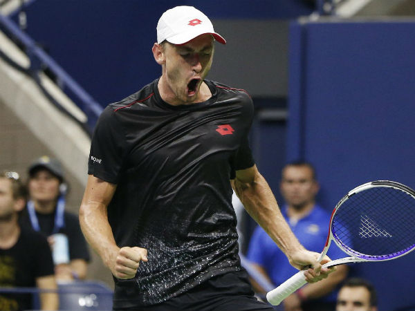 গ্রেট ফেডেক্সের বিদায়! ইউএস ওপেনে ‘ভুলে ভরা খেলা’য় অবাছাইয়ের কাছে হারে শঙ্কা গ্রেট ফেডেক্সের বিদায়! ইউএস ওপেনে ‘ভুলে ভরা খেলা’য় অবাছাইয়ের কাছে হারে শঙ্কা