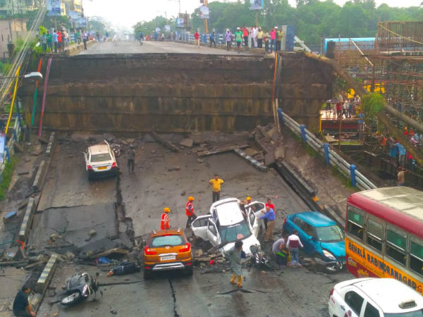 ভেঙে পড়ল মাঝেরহাট ব্রিজ, ৪ সেপ্টেম্বর ভেঙে পড়ল মাঝেরহাট ব্রিজ, ৪ সেপ্টেম্বর