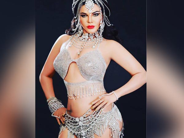 রামরহিম নিয়ে রাখী সাওয়ান্ত