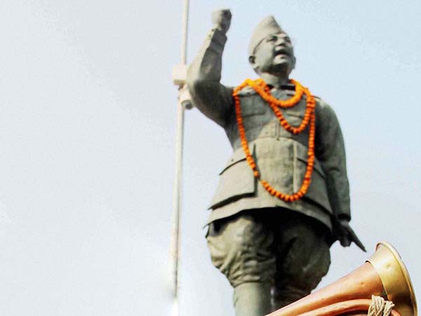 সংগ্রাম নিয়ে বার্তা 