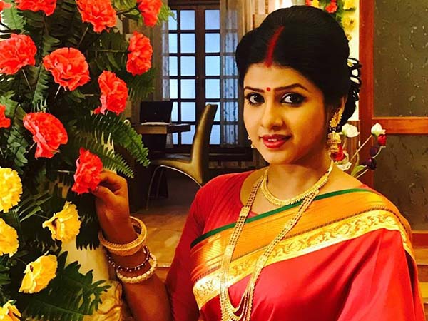 প্রিয় অভিনেতা হিসাবে কেউ রয়েছেন? 