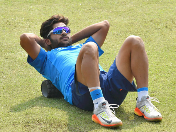 দেশে ফেরার পর আদৌ কি রিহ্যাব হয়েছিল শর্দুলের দেশে ফেরার পর আদৌ কি রিহ্যাব হয়েছিল শর্দুলের