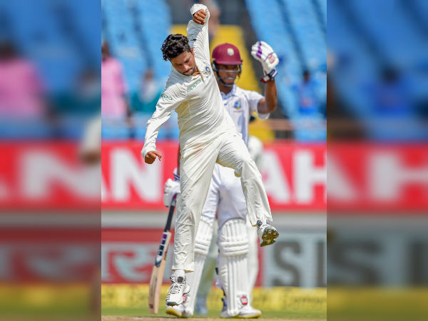 ৩ ক্রিকেটেই ইনিংসে ৫ উইকেট নেওয়ার বিরল তালিকায় কূলদীপ