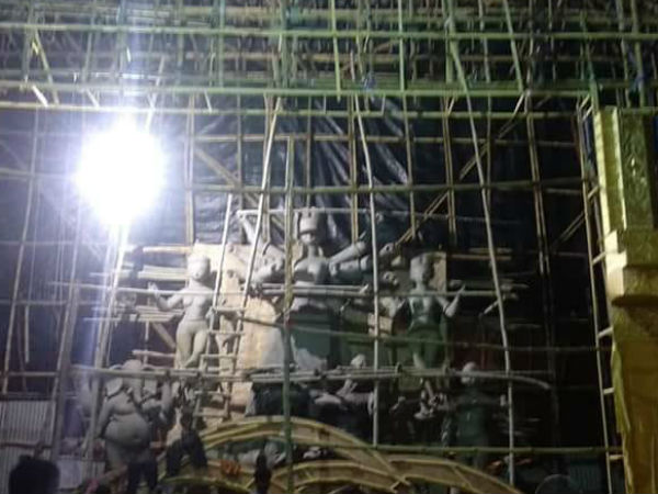 সাবেকিয়ানায় চির উজ্জ্বল শতাব্দী প্রাচীন বাগবাজার সর্বজনীন