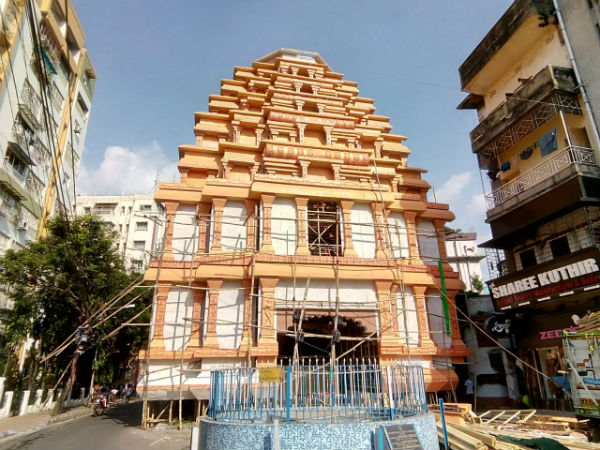 থিম পুজোয় বিশ্বাসী নয় একডালিয়া